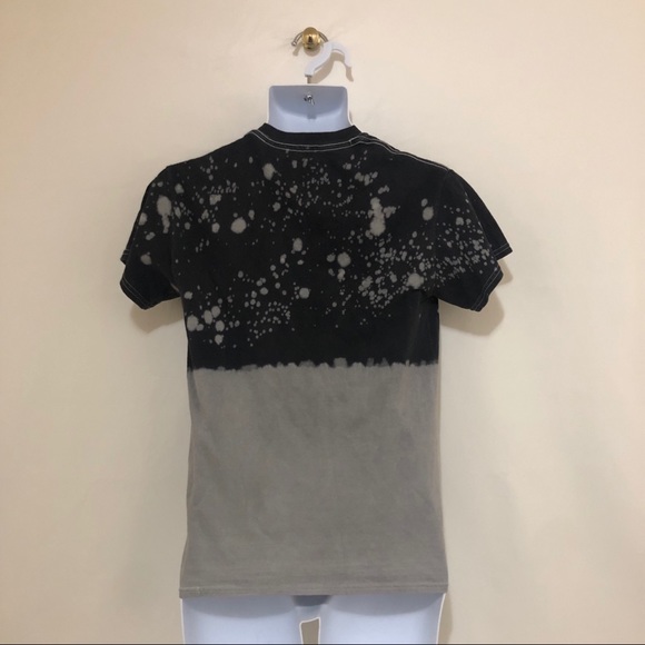 AC/DC Back In Black Tour Tee 🔥 - Picture 2 of 3